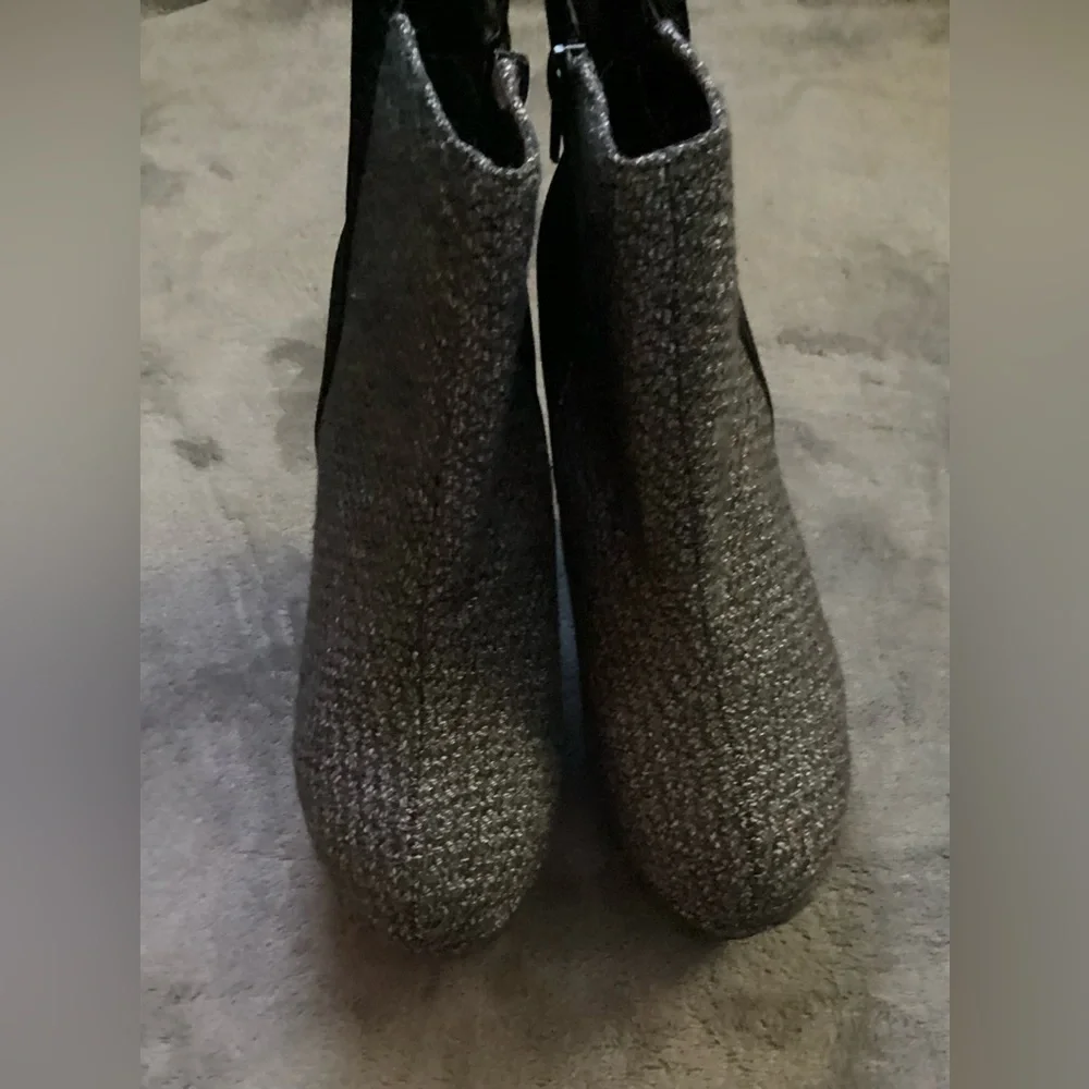 Black & Gray Two Tone Wedges New in Box by Bamboo - Picture 11 of 14